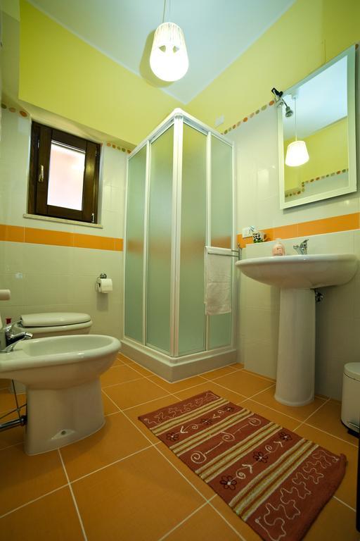 B&B Il Tiglio Падула Екстериор снимка